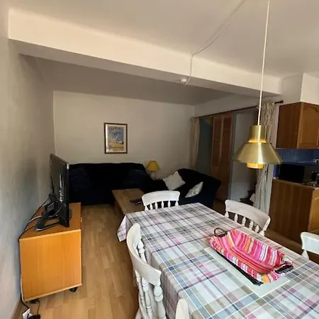 In בית נופש *